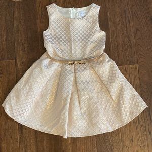 Girls Sparkle Dress with belt Size 5 Little Kids